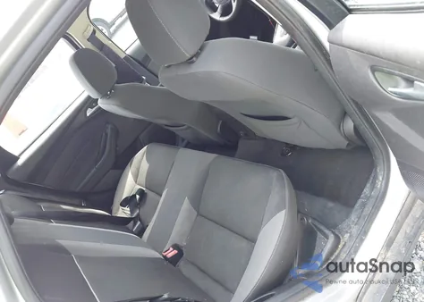 2014 Ford Focus Se z USA, uszkodzony, nr VIN 1FADP3F26EL248546